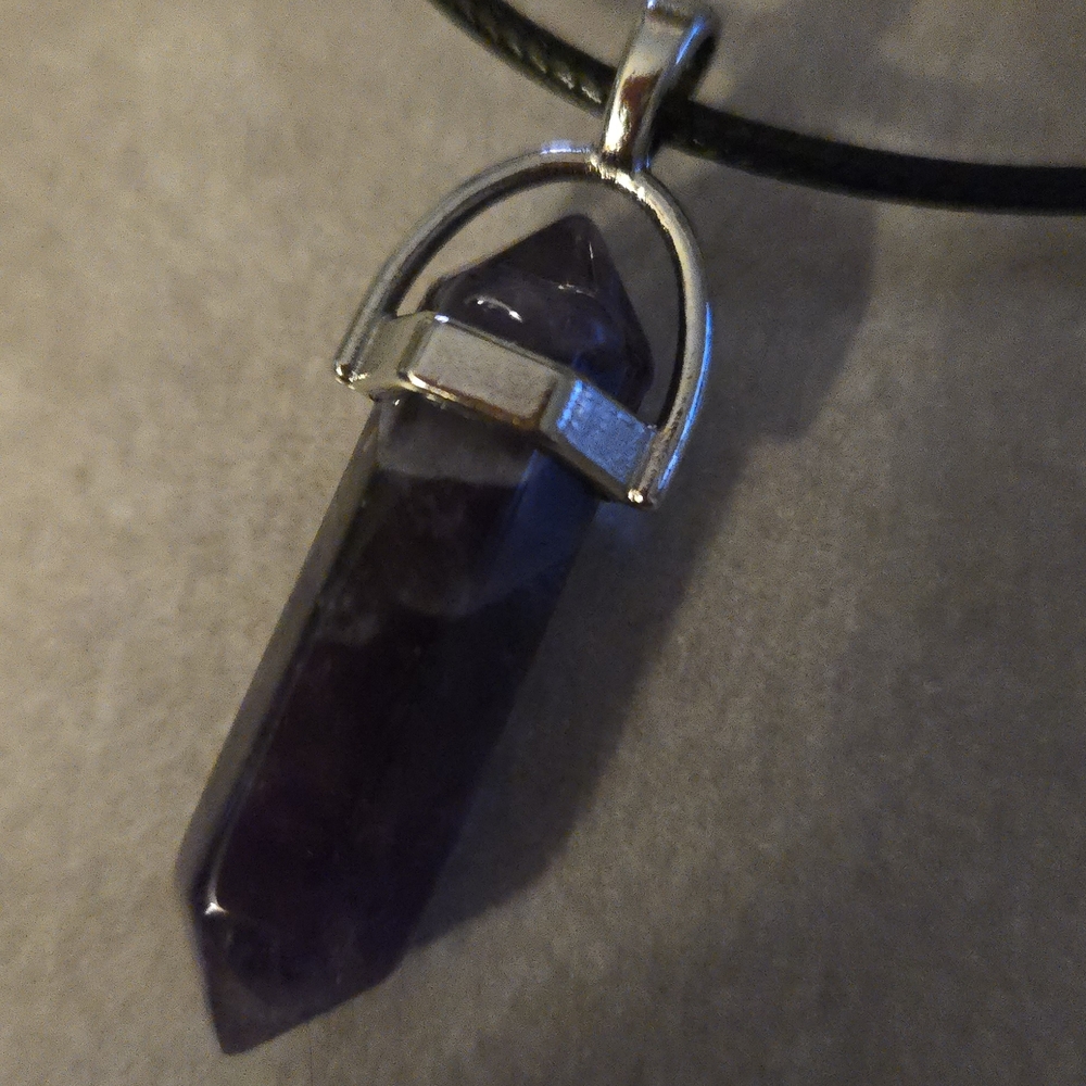 Amethyst Point Pendant Necklace - Deep Purple Crystal